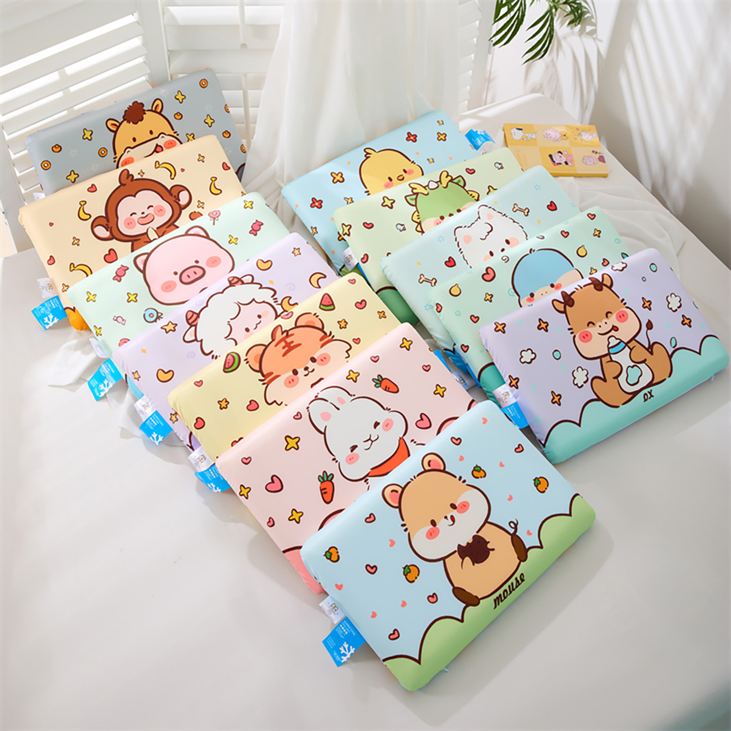 儿童枕头卡通动物婴童枕芯记忆棉午睡小学生慢回弹枕芯幼儿园专用