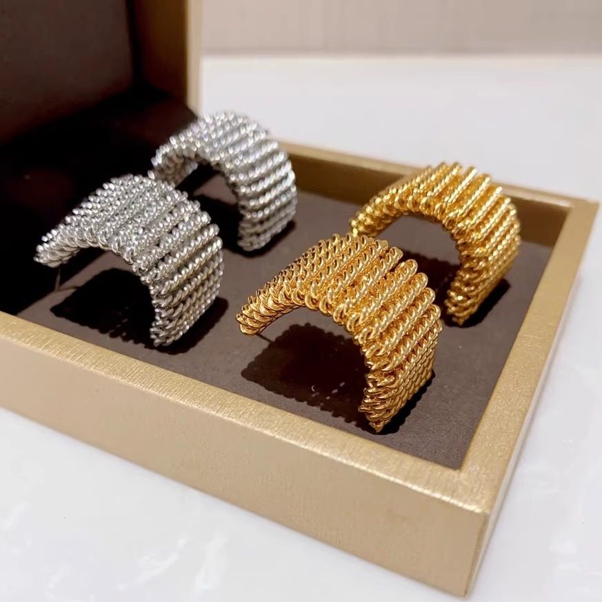 显脸瘦几何耳环C形耳圈铜欧美