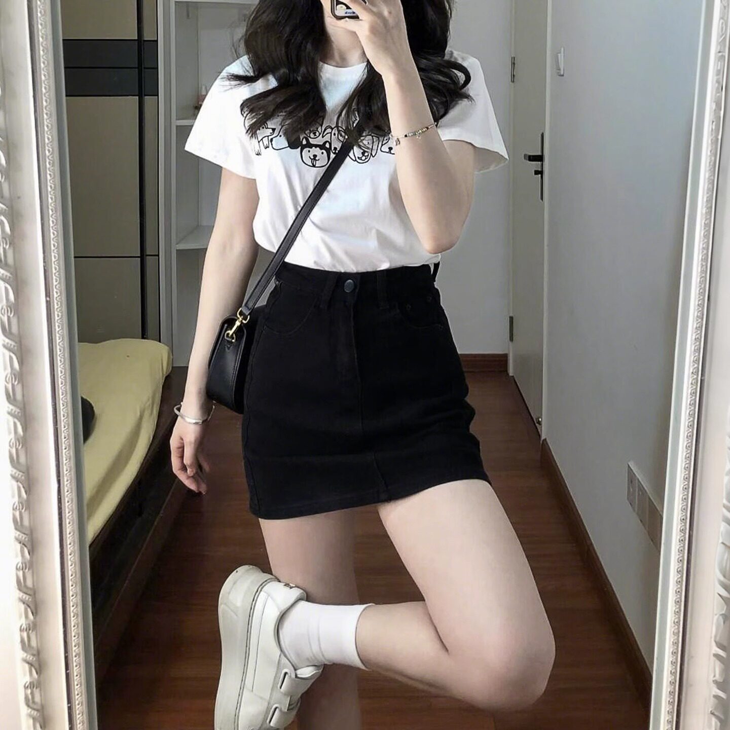 夏季薄款a字包臂半身裙女