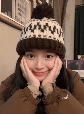 韩版秋冬卷边可爱毛球针织帽女