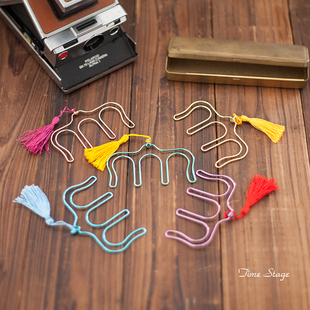 日本手帐本镂空书夹琴谱夹乐器谱歌谱夹手账 金属流苏 5色入