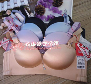 珠密琪特价文胸2658无痕无钢圈胸罩中厚偏厚AB杯调整型一片式内衣