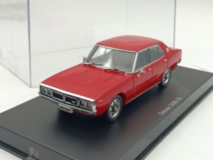 240K 43合金模型车Datsun