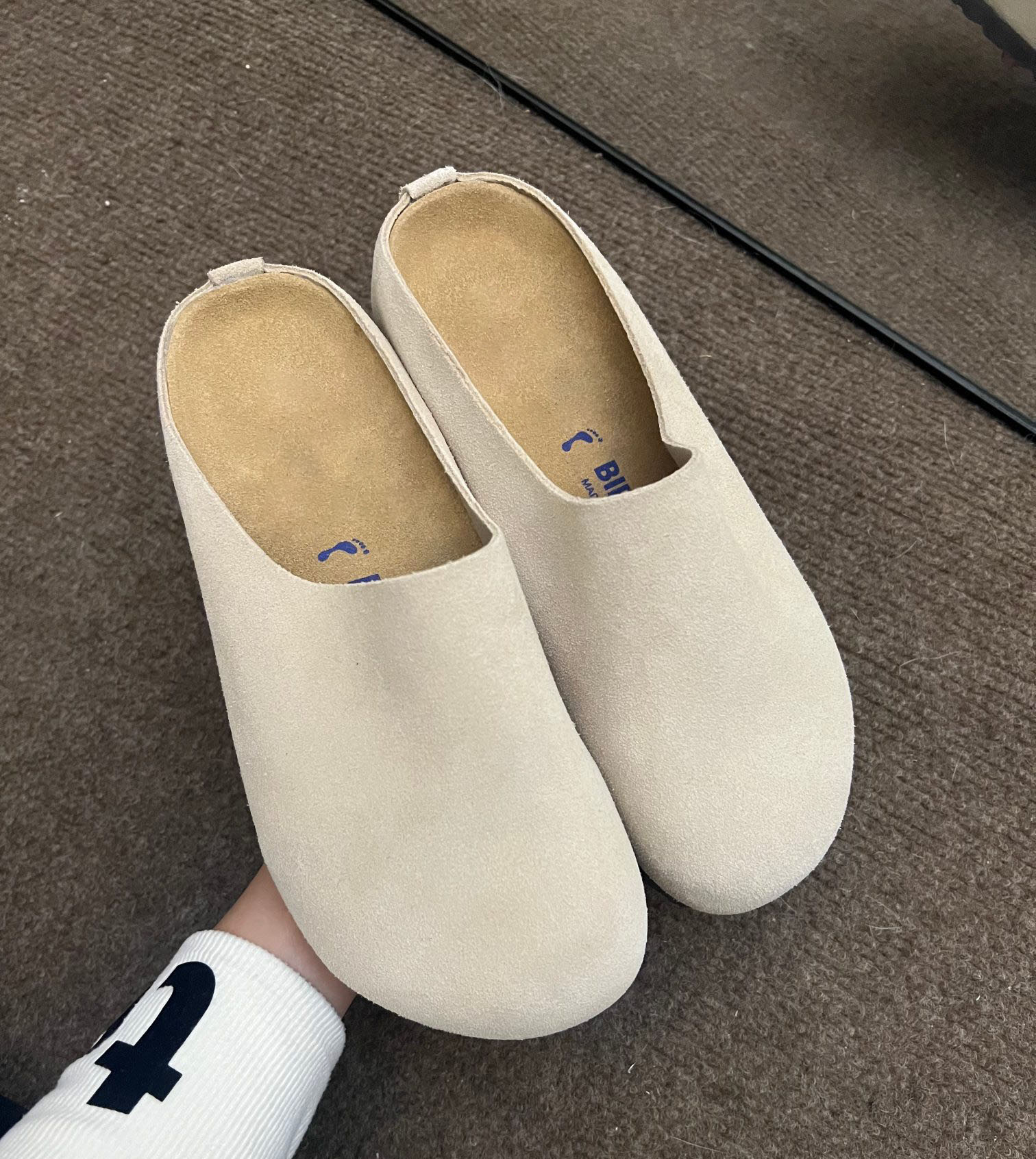 2026新款真皮牛皮勃肯鞋半拖女外穿复古情侣包头一脚蹬懒人鞋