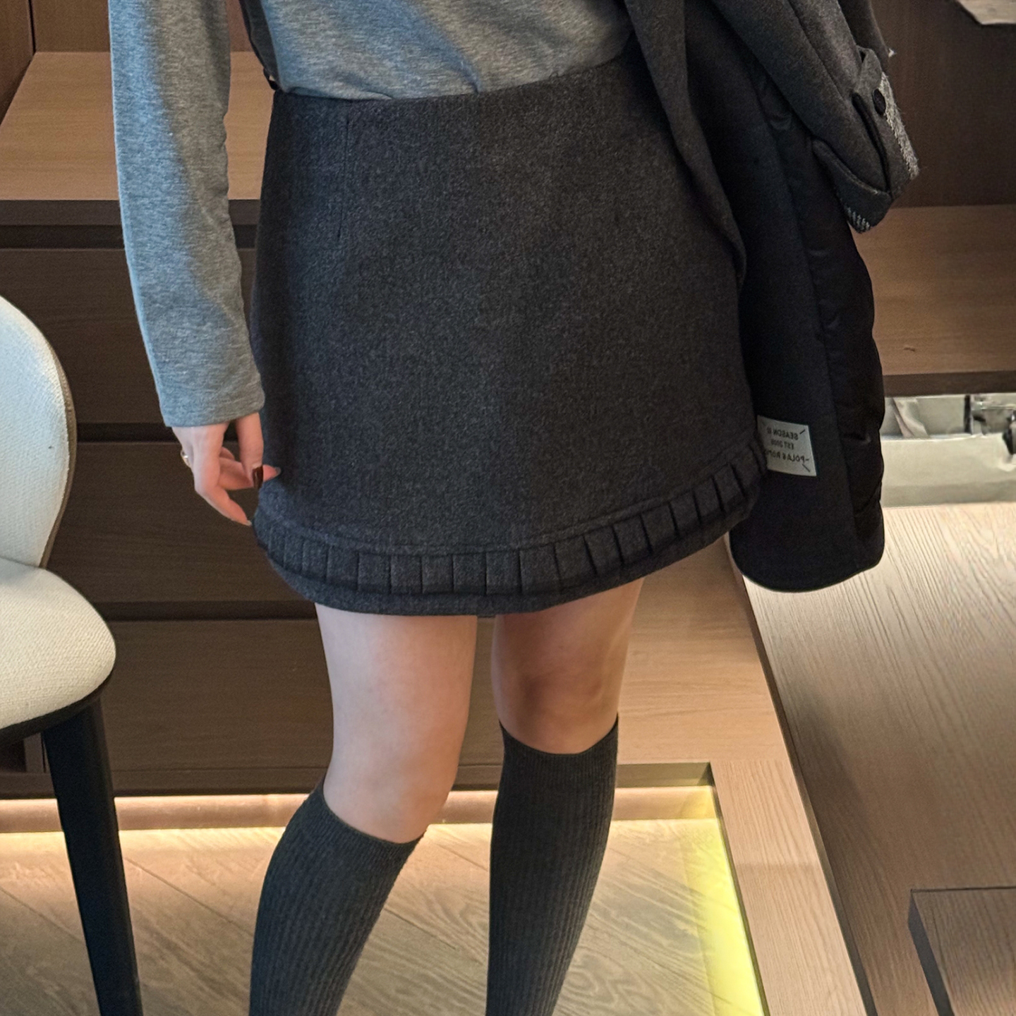 木耳边羊毛呢A字半身裙女欧洲站