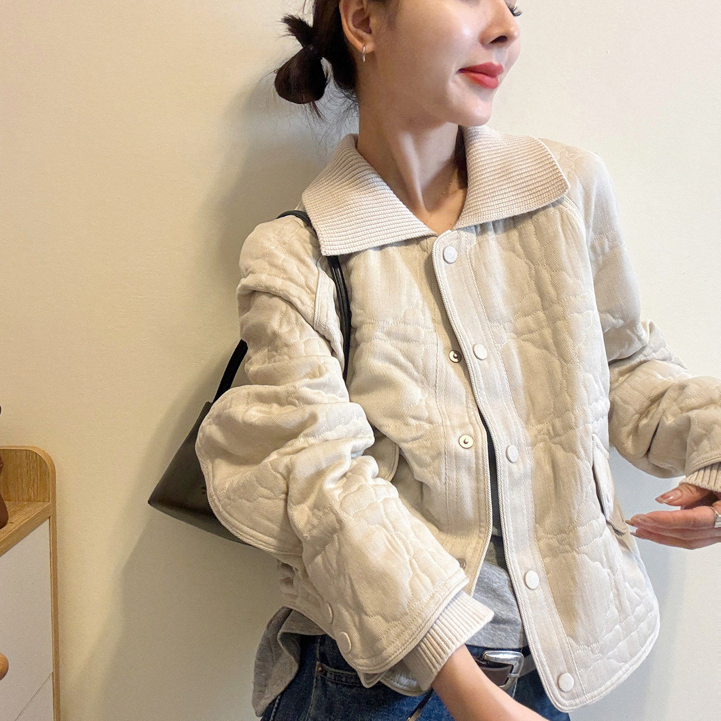 假两件针织翻领加棉短外套女欧货