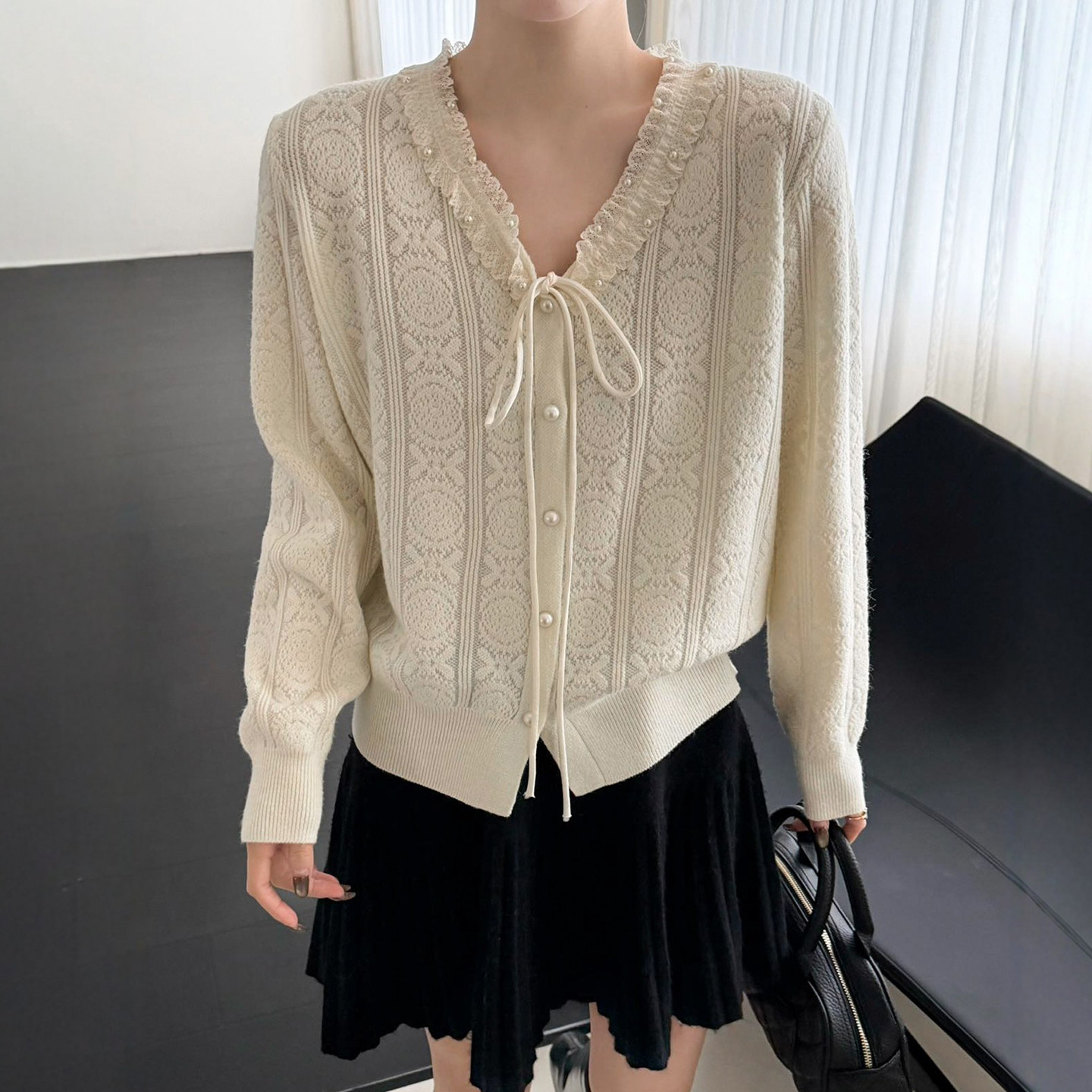 蕾丝钩花系带羊毛针织开衫女欧洲站2026春装新款欧货女装打底衫潮,女装/女士精品,毛针织衫,淘宝优惠券,粉丝福利购,淘宝优惠卷