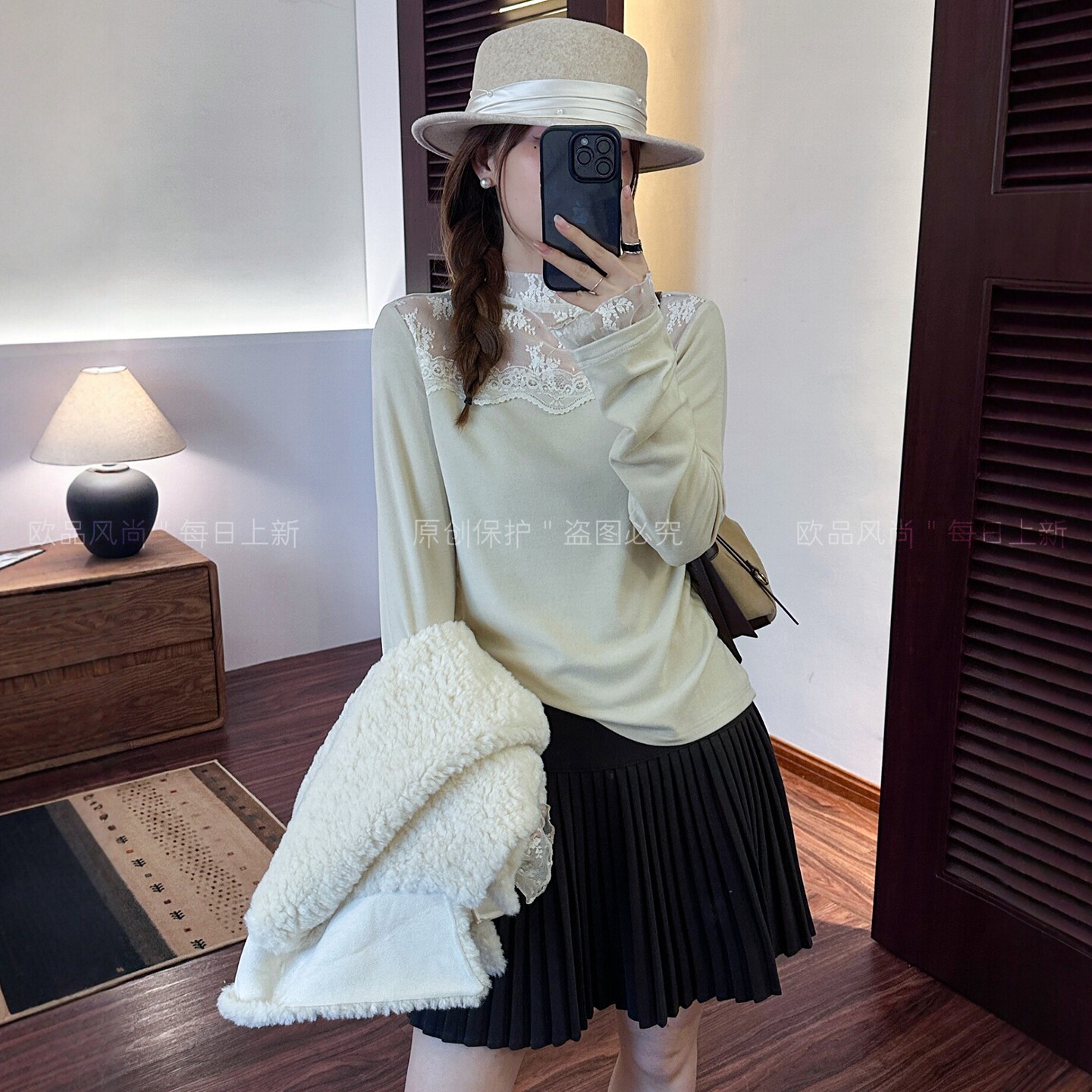 假两件半高领蕾丝棉绒T恤女欧货