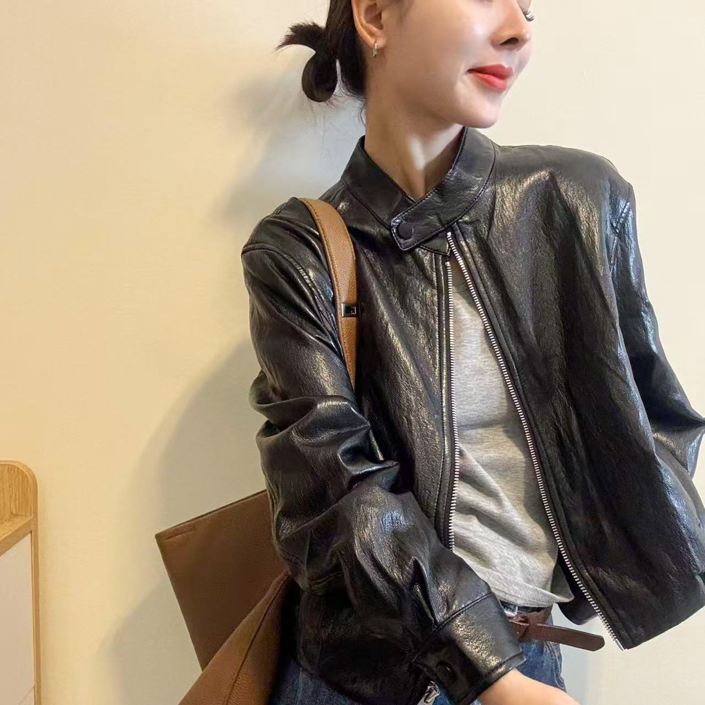 90白鸭绒PU皮羽绒服外套女欧洲站