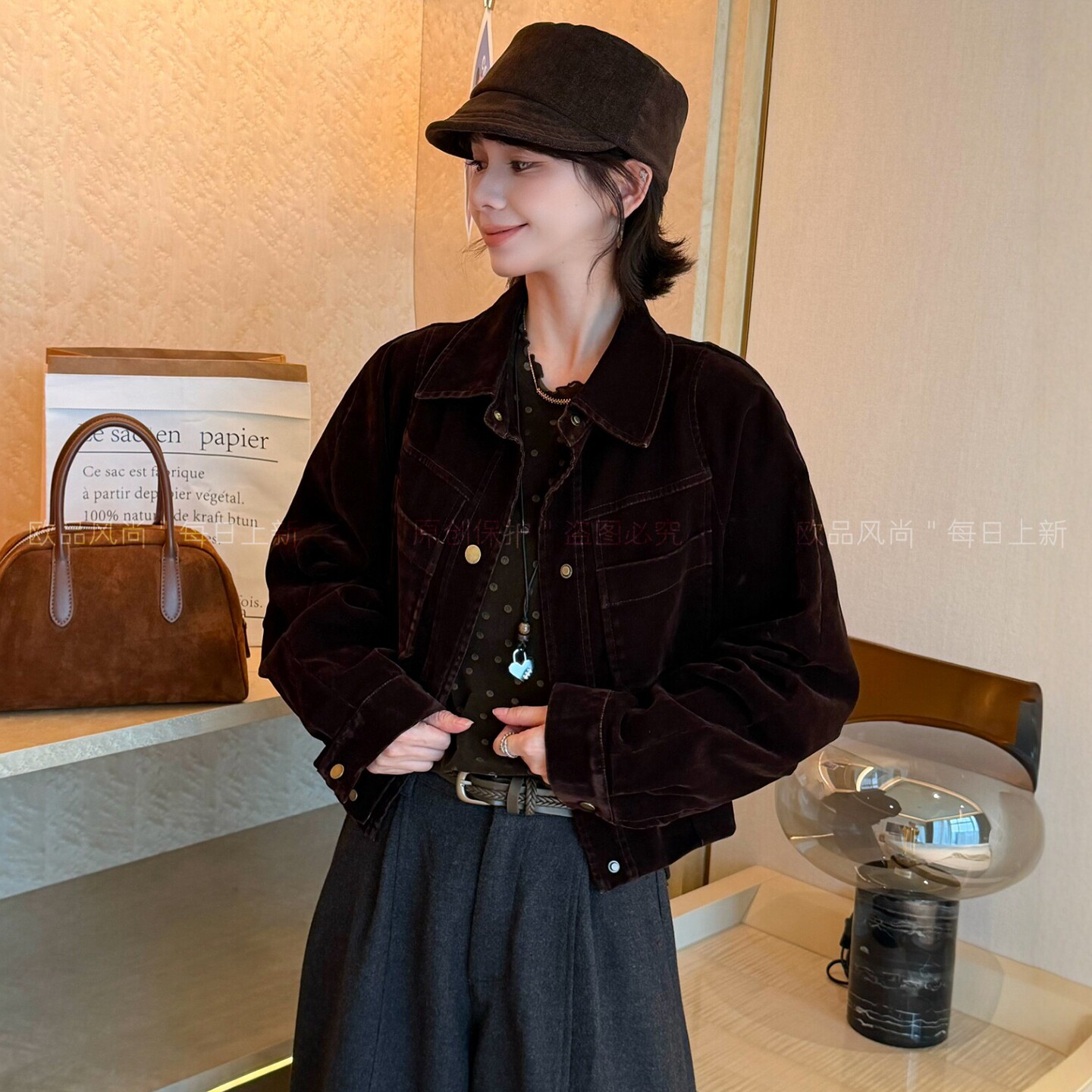 复古翻领天鹅绒棒球服外套女欧货