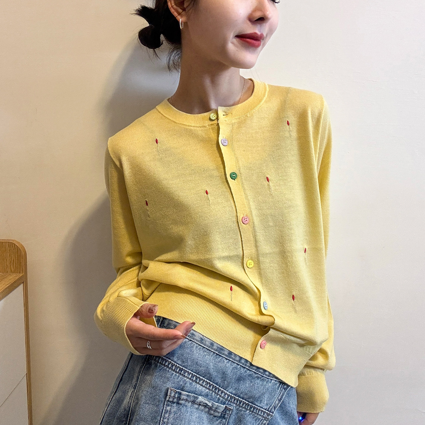 彩色纽扣冰丝针织开衫女欧货打底