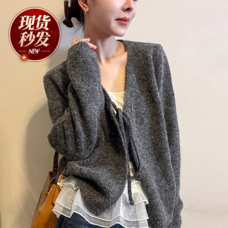 复古系带羊毛针织开衫吊带背心两件套女欧洲站2025冬装新款欧货潮,女装/女士精品,毛针织衫,淘宝优惠券,粉丝福利购,淘宝优惠卷