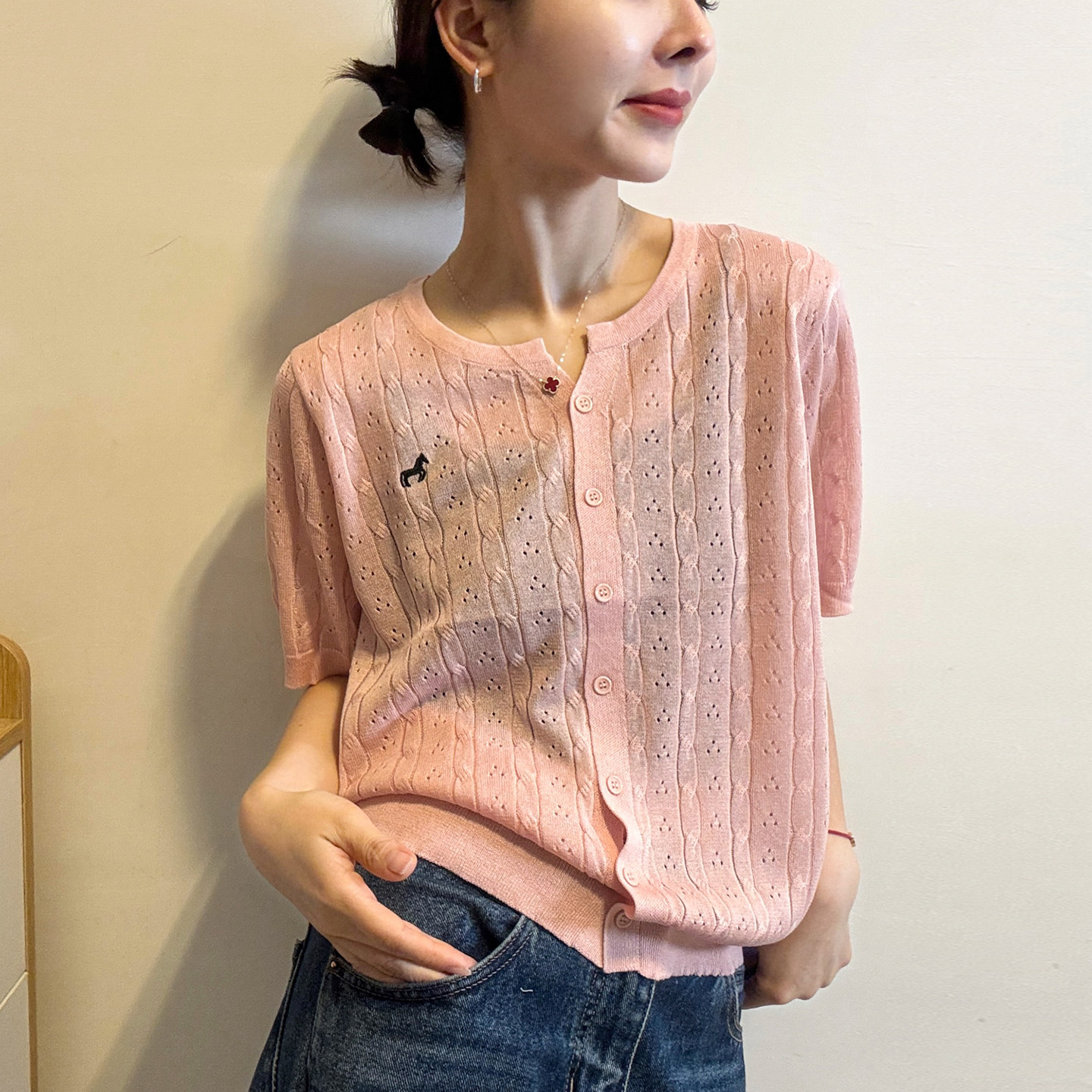 小马刺绣镂空冰丝针织开衫女欧货