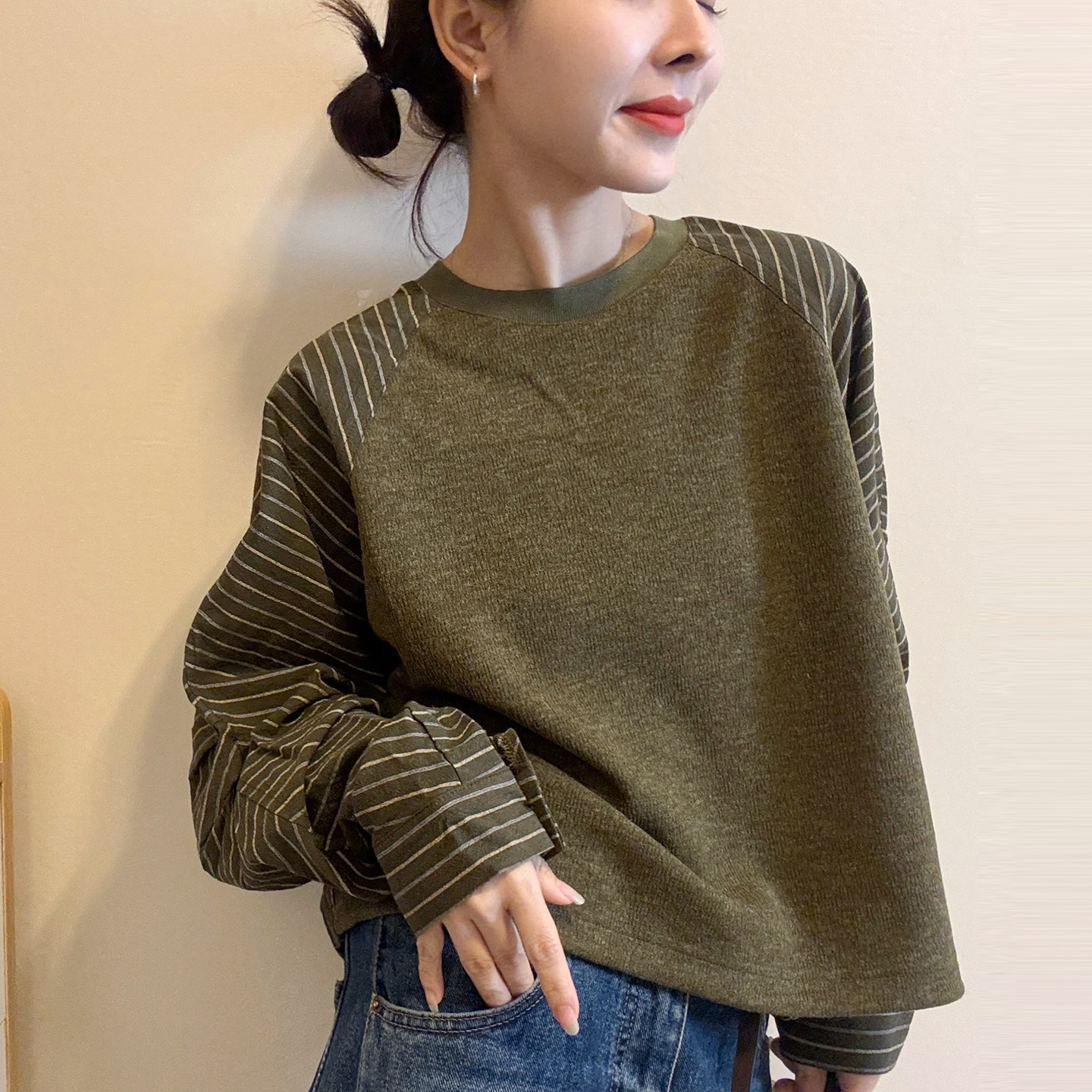 假两件衬衫袖拼接卫衣女欧货上衣