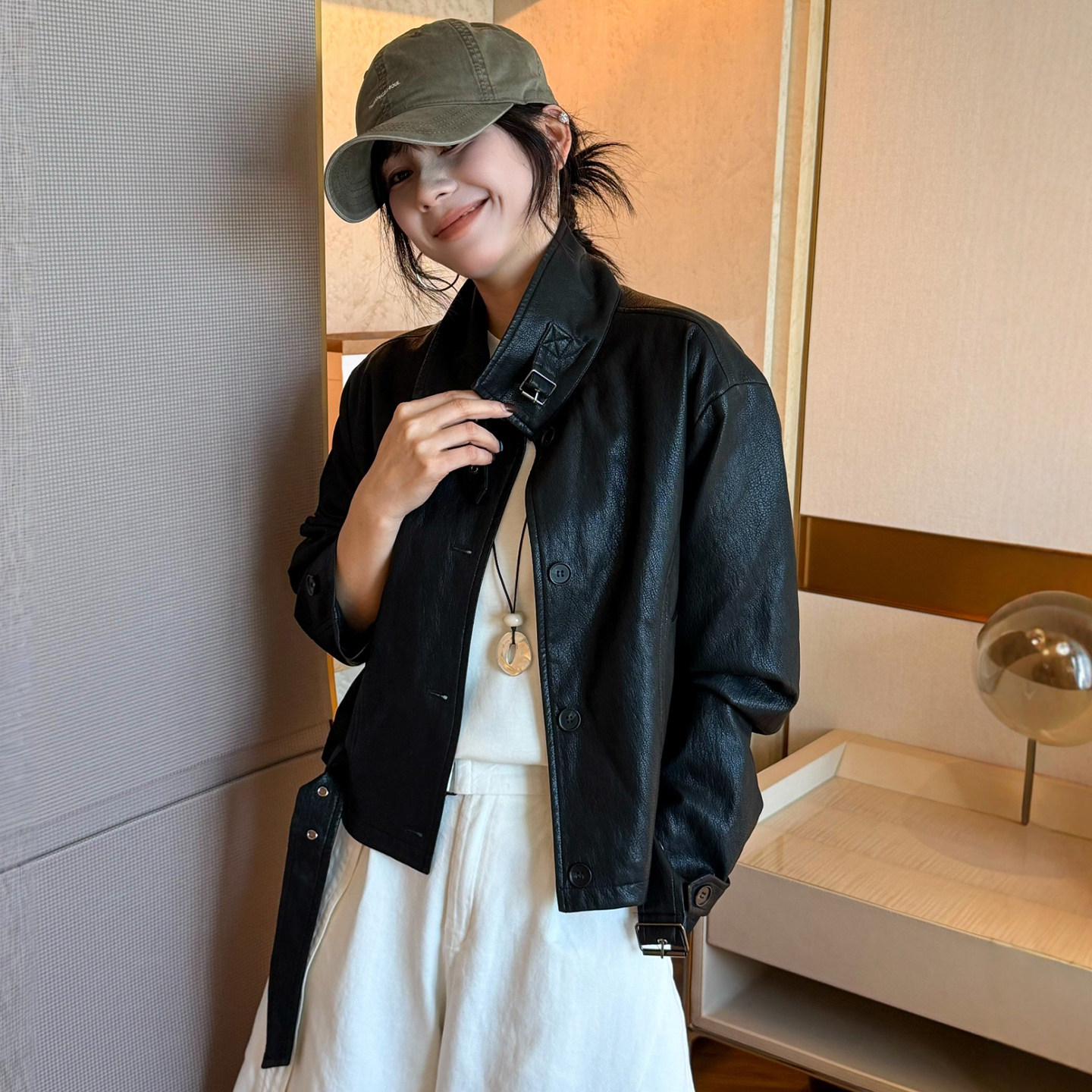 复古翻领蛋白皮PU皮衣外套女欧洲站2026春装新款欧货女装机车服潮