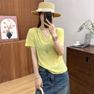 金丝绒V领垫肩短袖T恤女欧洲站2026夏季新款欧货女装时尚打底上衣