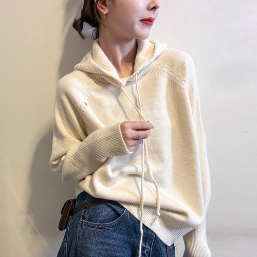 贝壳扣连帽山羊绒针织衫女欧洲站