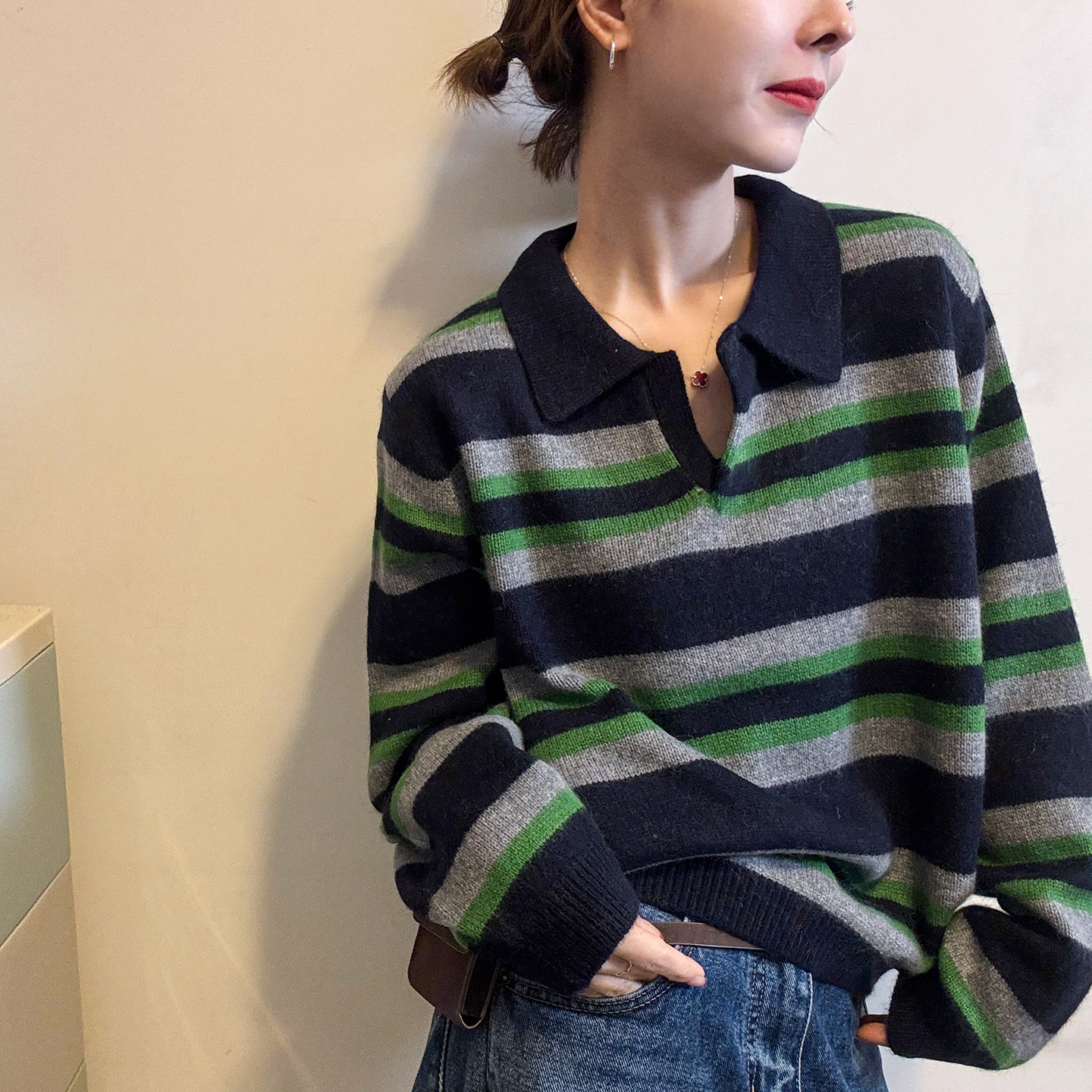 撞色条纹翻领羊毛针织衫女欧洲站