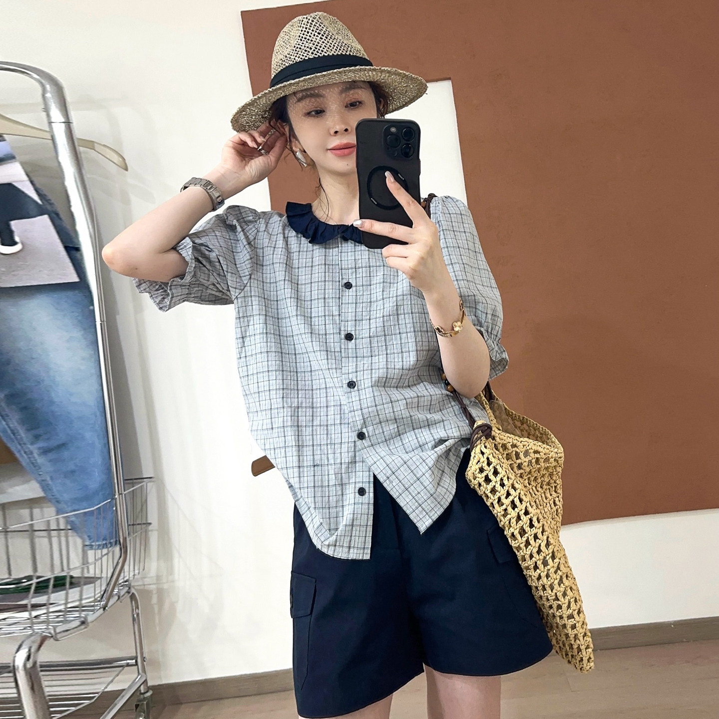 撞色格子泡泡袖休闲衬衫女欧洲站