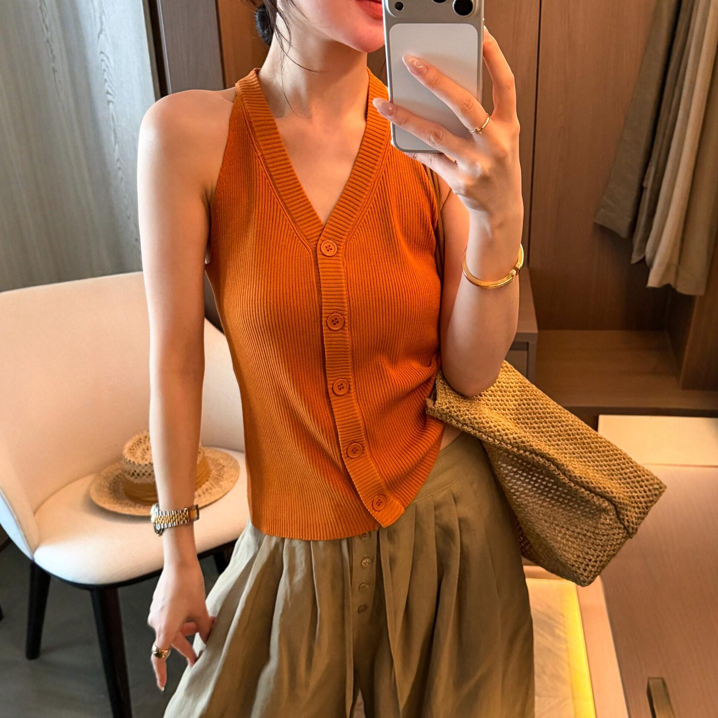 复古V领挂脖冰丝针织开衫女欧货