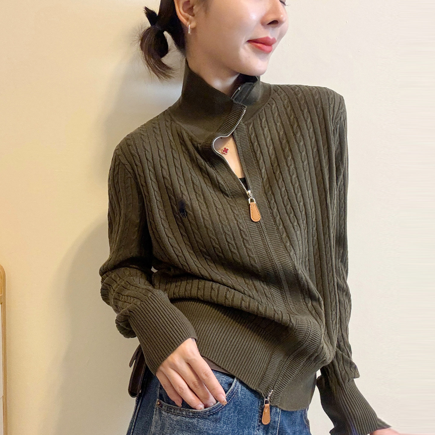 刺绣麻花纹羊毛针织开衫女欧洲站