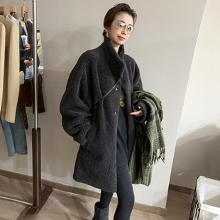 羊羔毛皮毛一体皮草大衣外套女欧洲站2025冬装新款欧货女装上衣潮