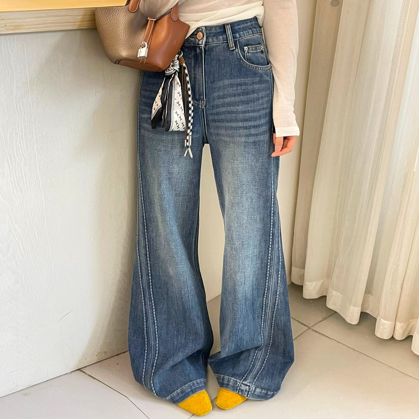 复古拖地微喇阔腿牛仔裤女欧洲站2026春装新款欧货女装喇叭裤子潮,女装/女士精品,牛仔裤,淘宝优惠券,粉丝福利购,淘宝优惠卷