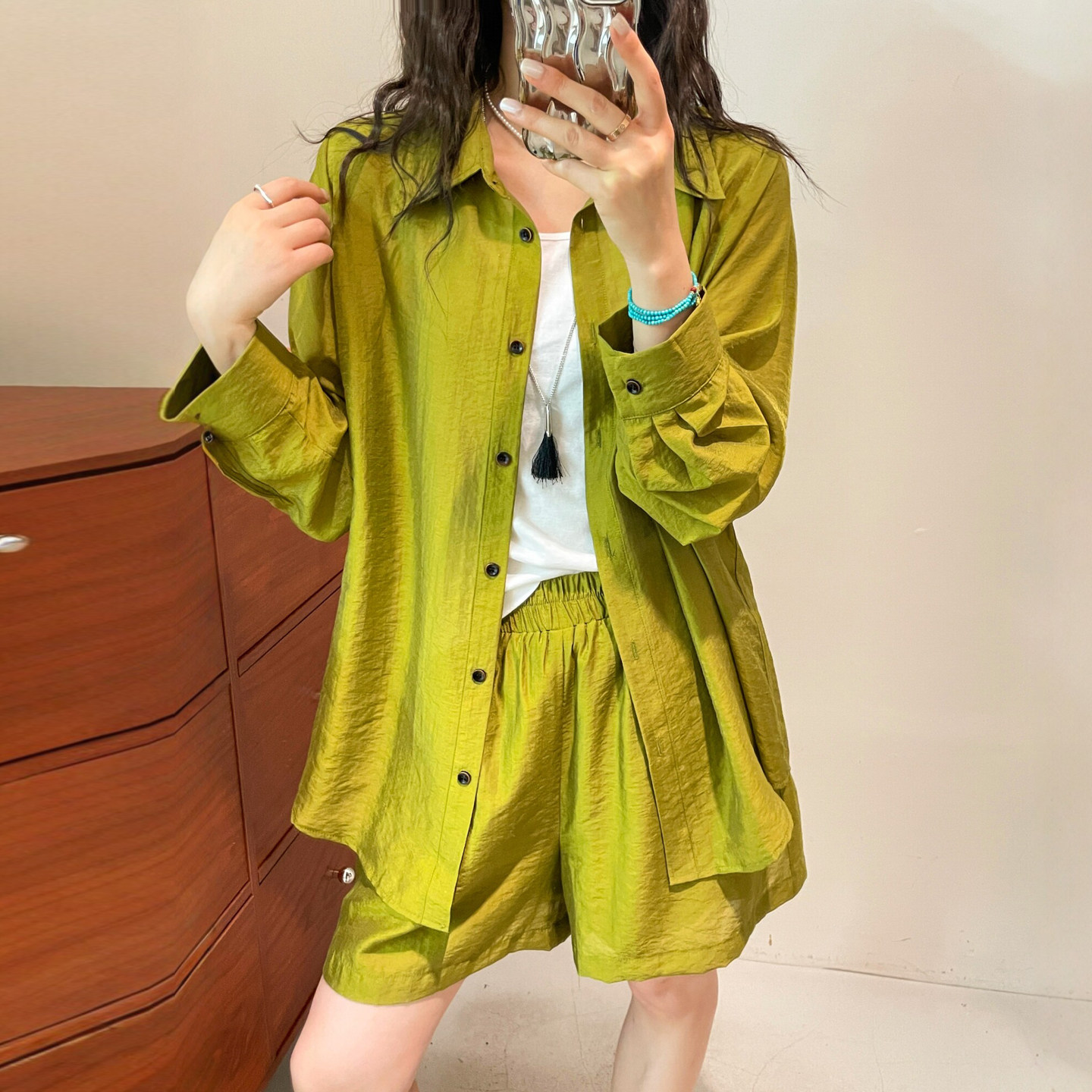 桑蚕丝防晒人丝衬衫短裤两件套装女欧洲站2026夏季新款欧货女装潮