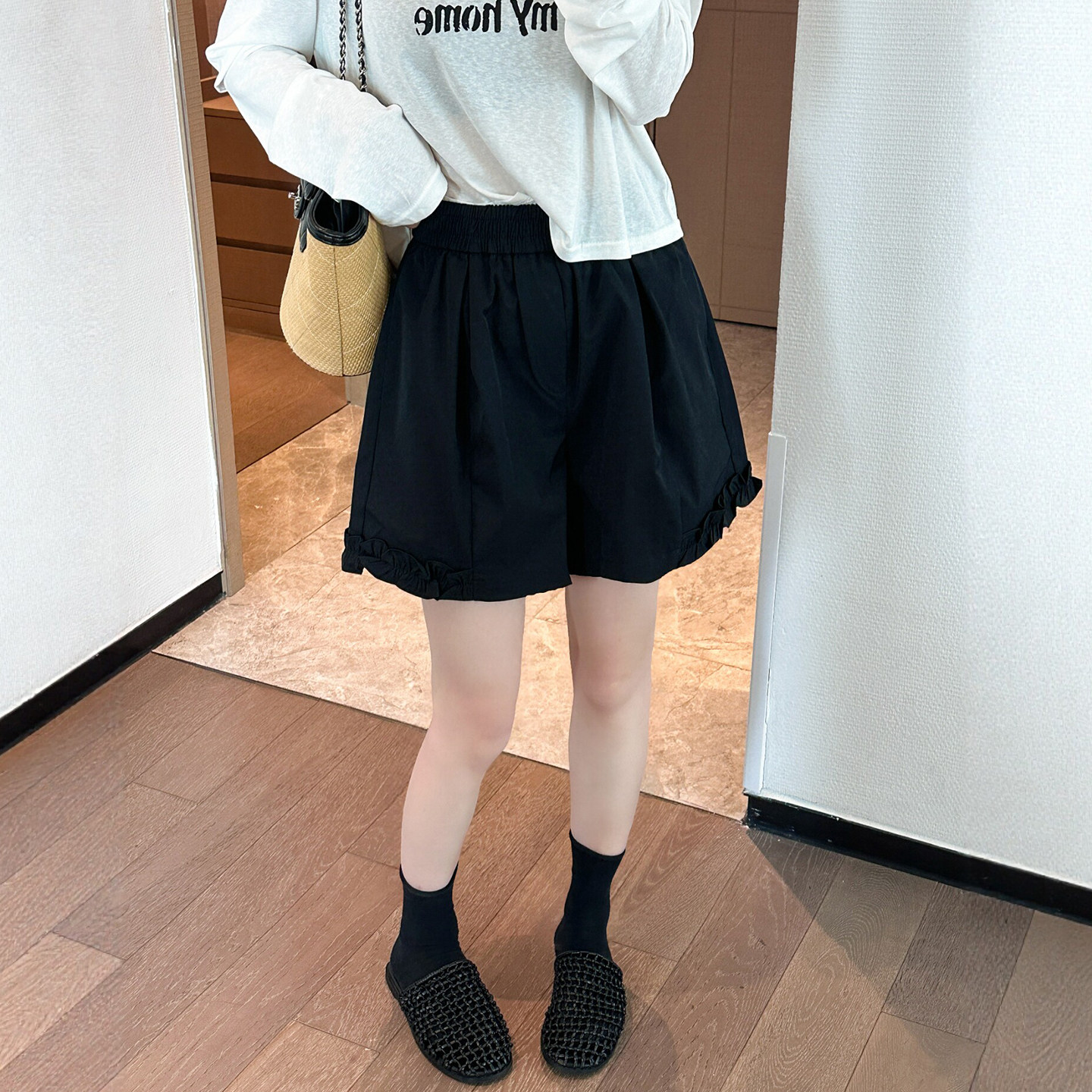 木耳边A字阔腿短裤女欧洲站2026夏季新款欧货女装时尚休闲热裤潮