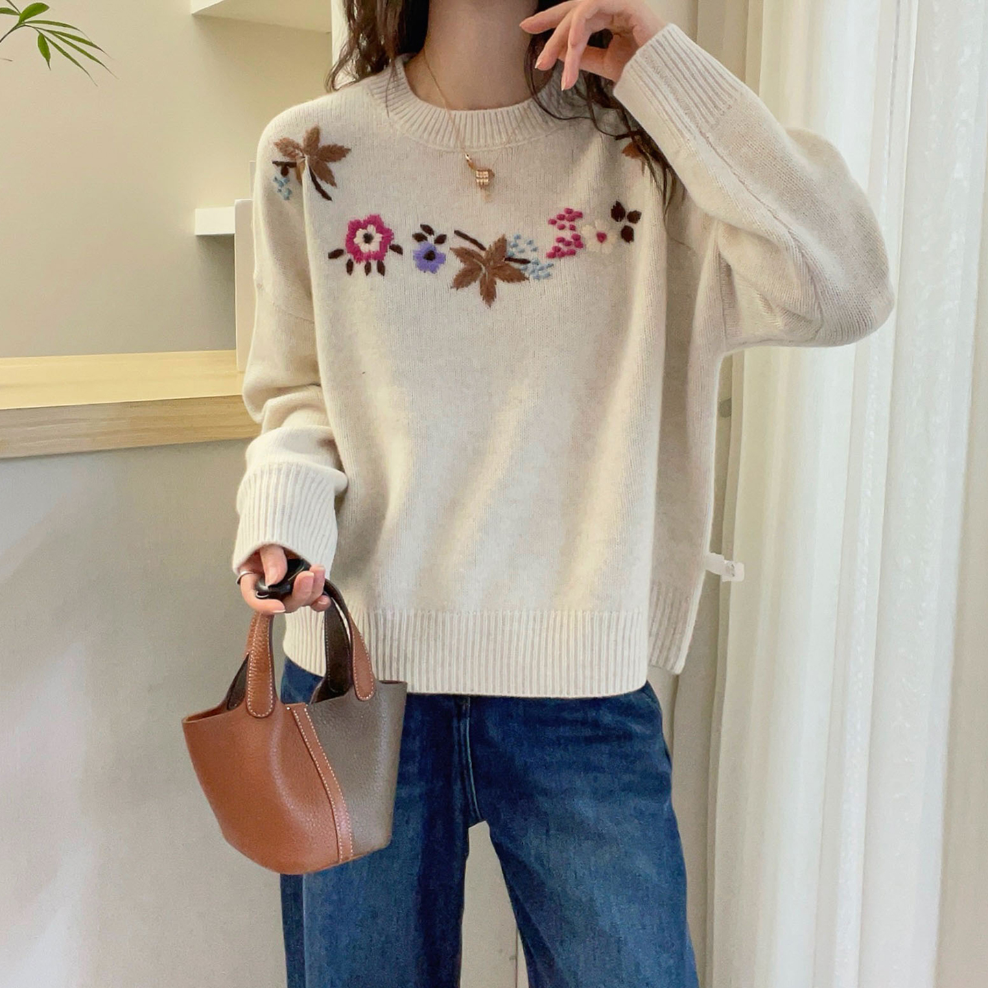 重工刺绣山羊绒针织衫女欧货打底