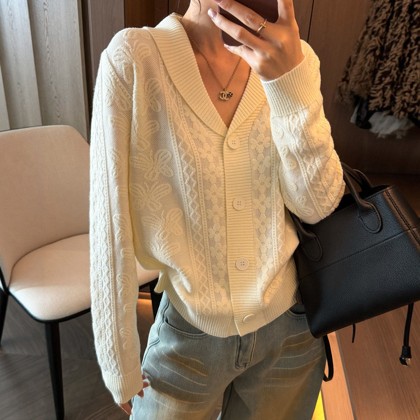 蕾丝刺绣钩花羊毛针织开衫女欧洲站2025冬装新款欧货女装打底衫潮,女装/女士精品,毛针织衫,淘宝优惠券,粉丝福利购,淘宝优惠卷