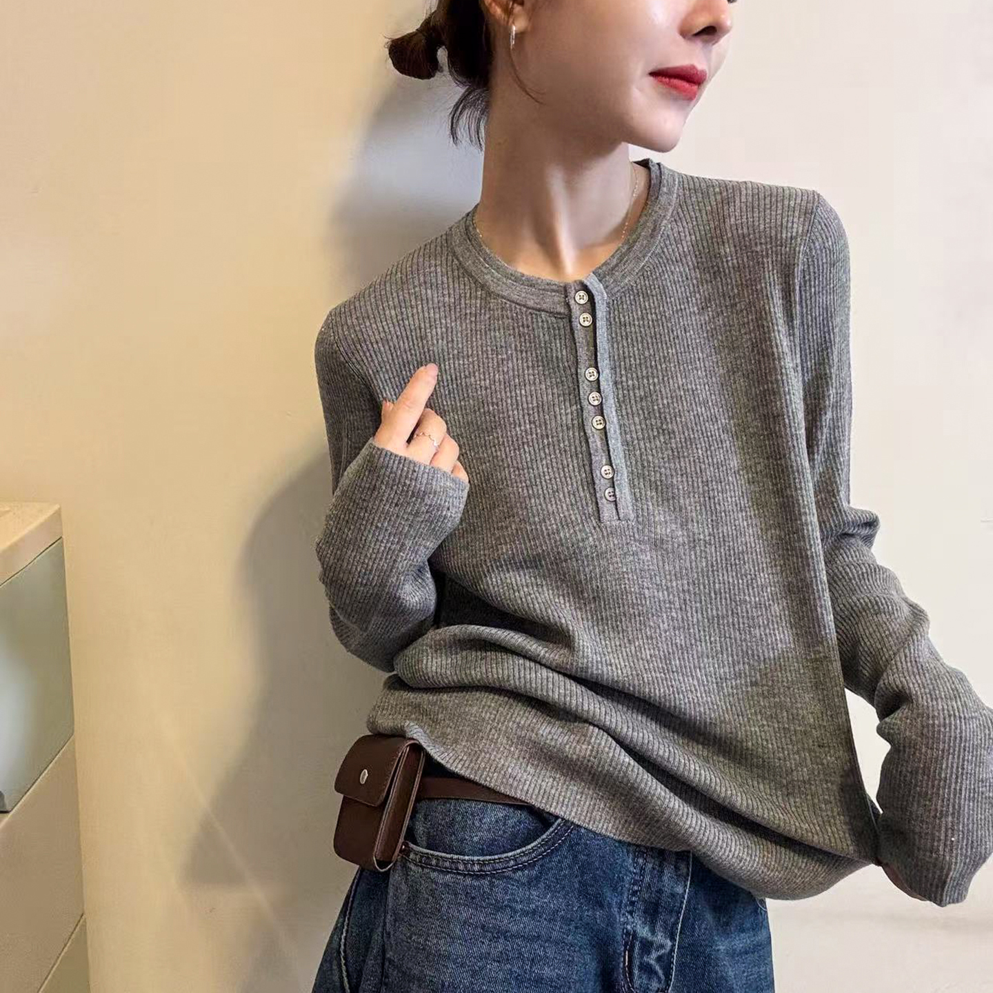 复古坑条V领羊毛针织衫女欧洲站