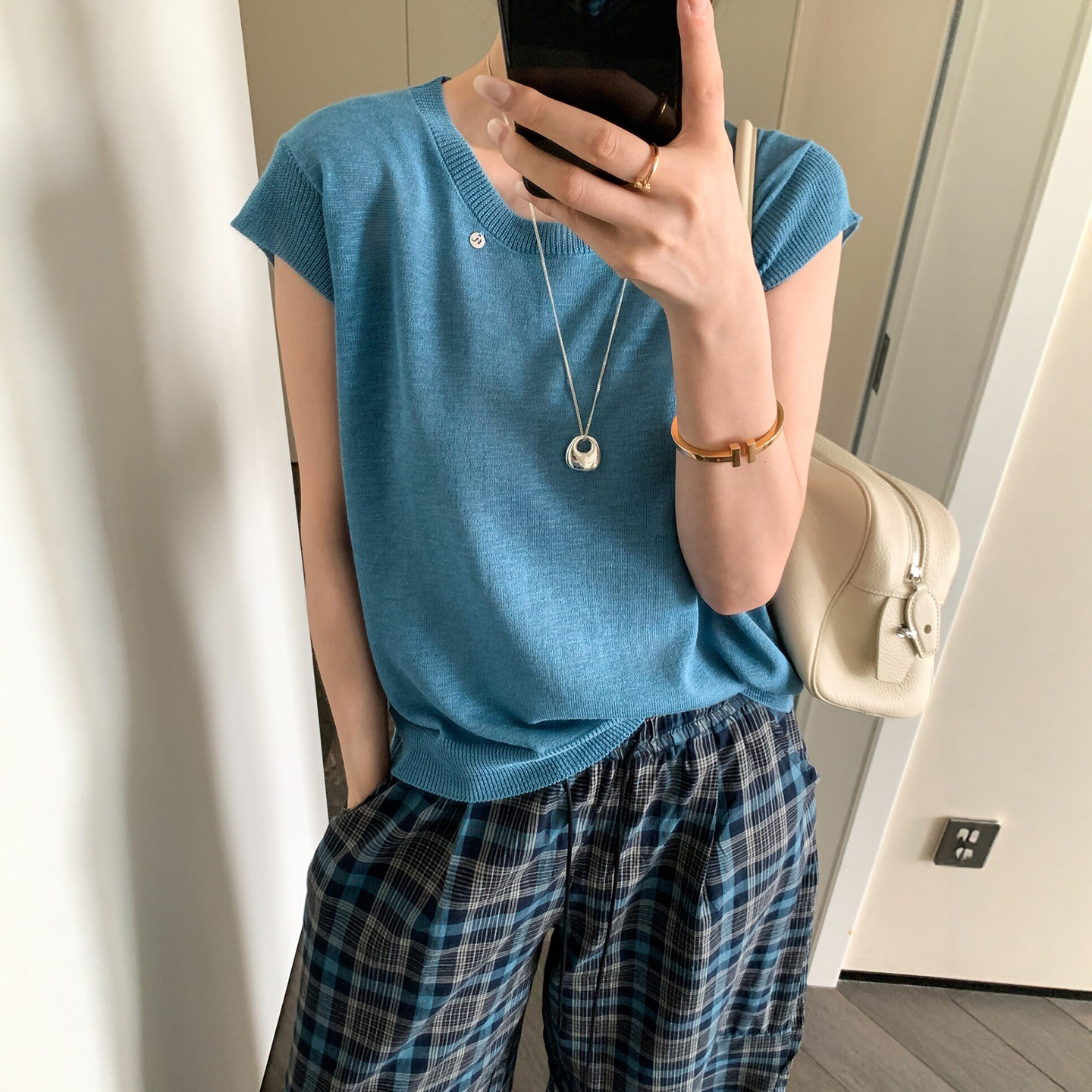 贝壳扣小飞袖冰丝针织衫女欧洲站
