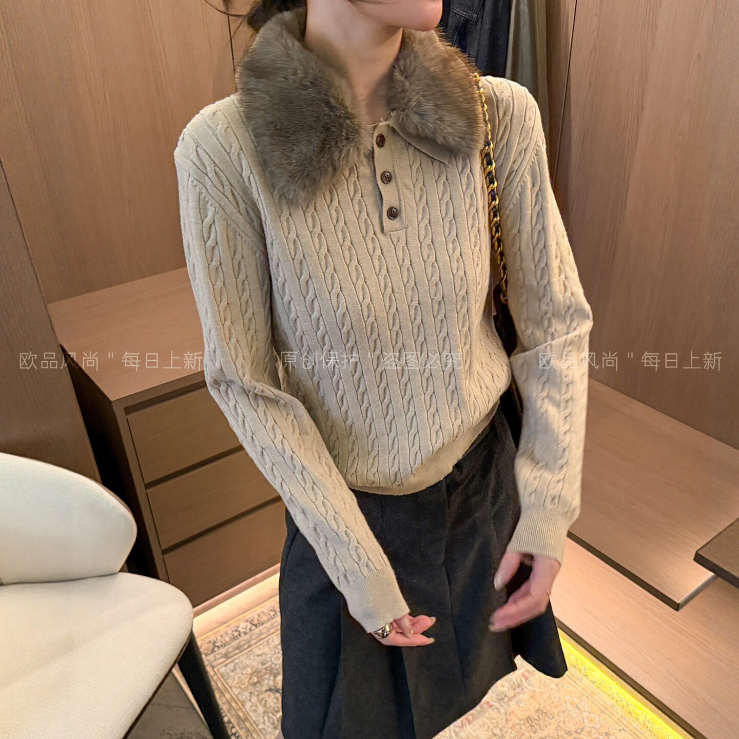 羊羔毛领麻花纹羊毛针织衫女欧货