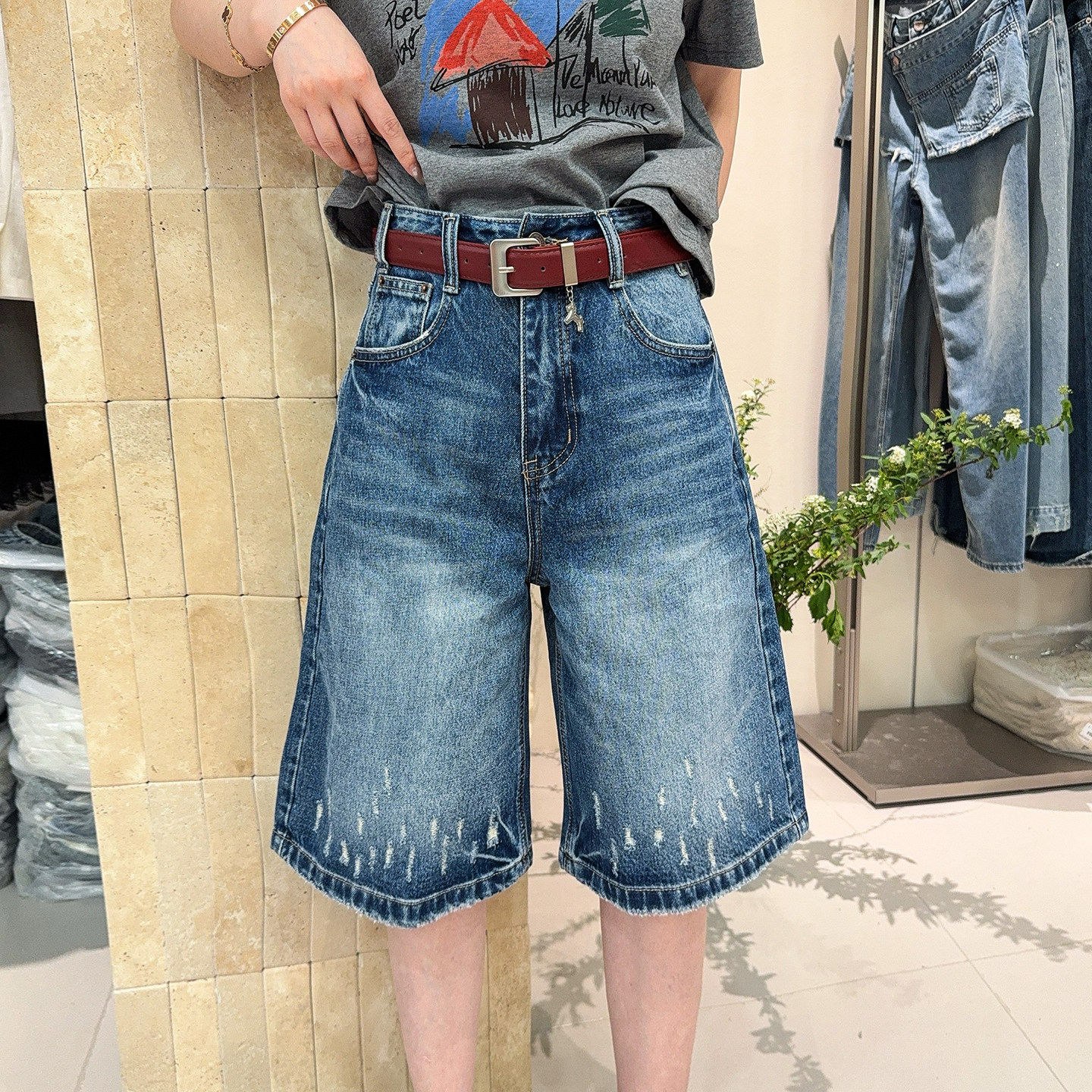 复古磨破阔腿牛仔中裤女欧洲站2026春装新款欧货女装短裤五分裤潮