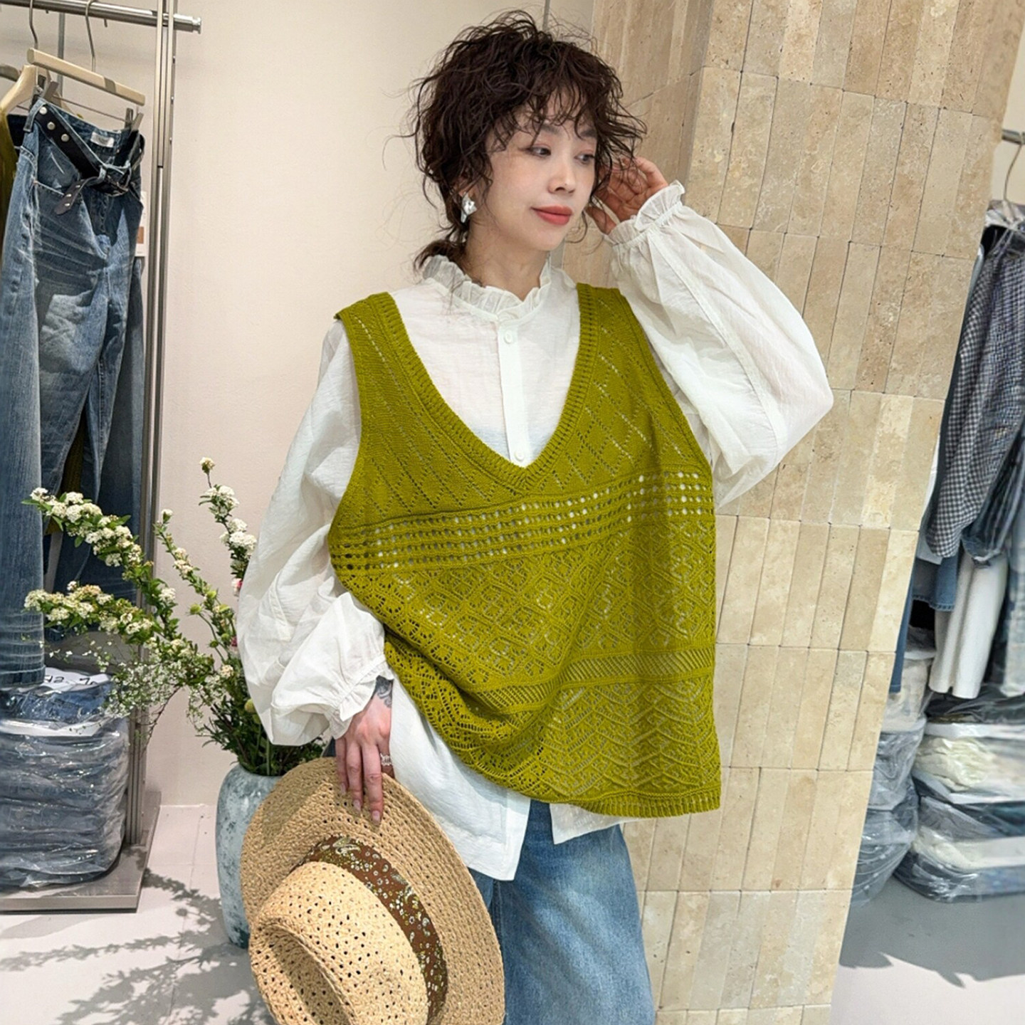 镂空钩花针织马甲背心衬衫两件套女欧洲站2026春装新款欧货女装潮