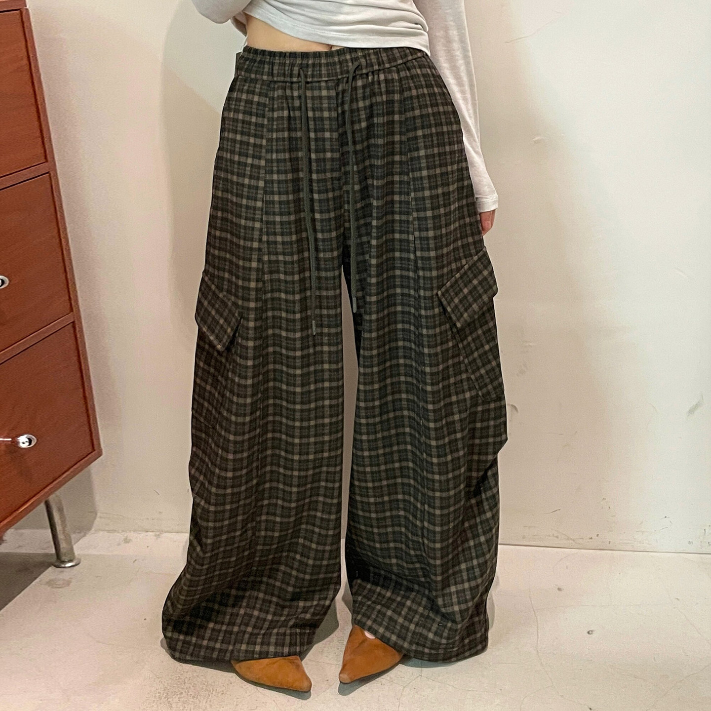 撞色格子拖地工装阔腿裤女欧洲站