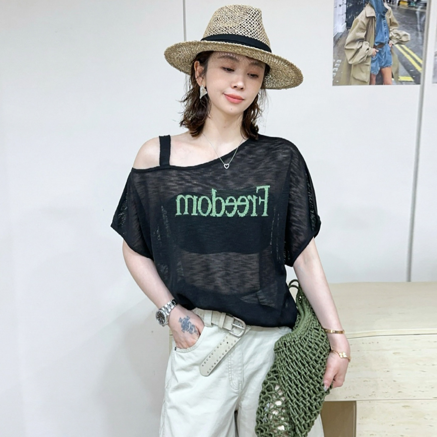 字母刺绣露肩冰丝针织衫女欧洲站
