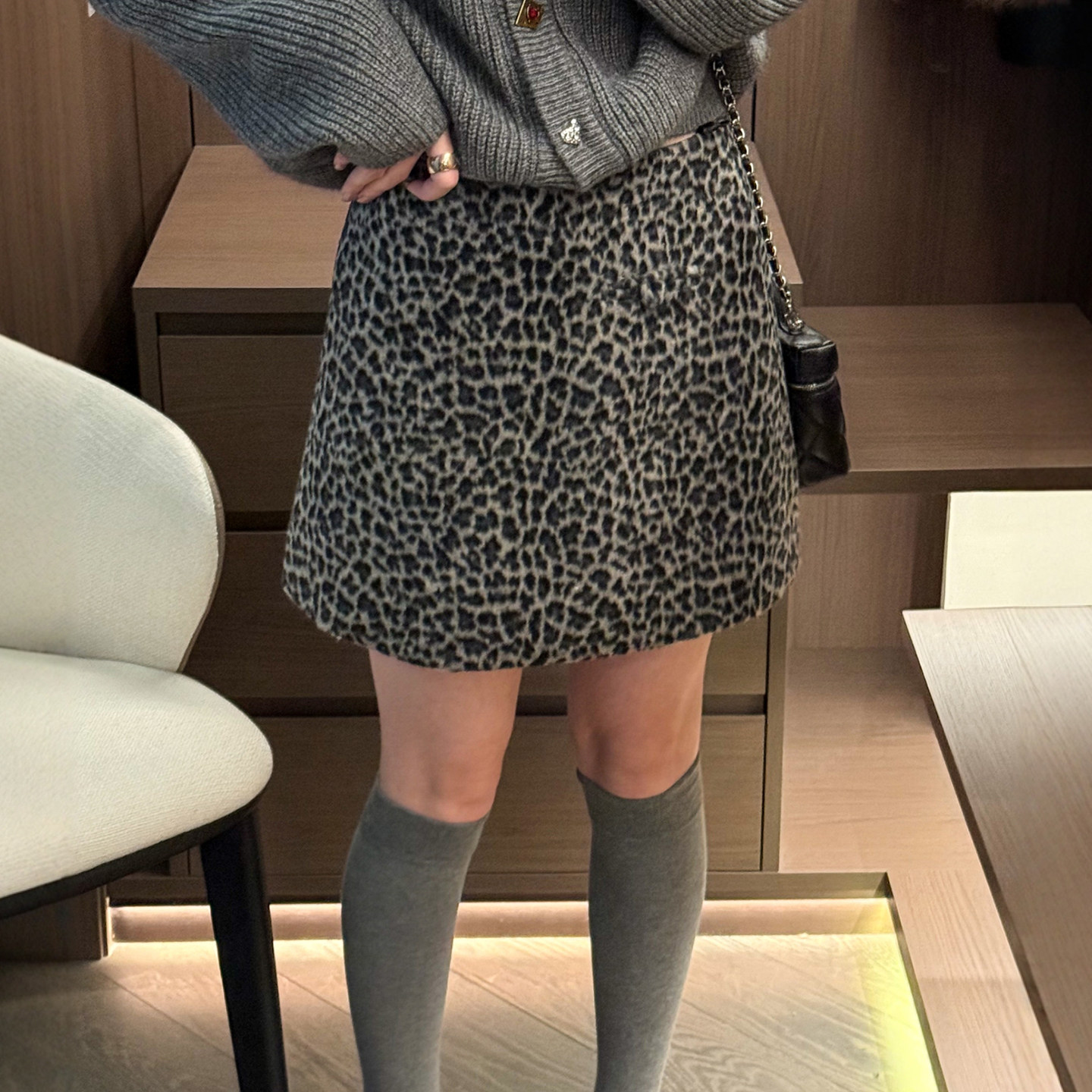 复古豹纹羊毛呢A字半身裙女欧洲站2025冬装新款欧货女装包臀裙潮
