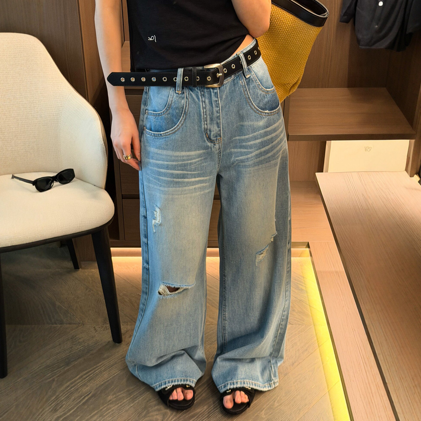 复古破洞拖地阔腿牛仔裤女欧洲站2026春装新款欧货女装直筒裤子潮
