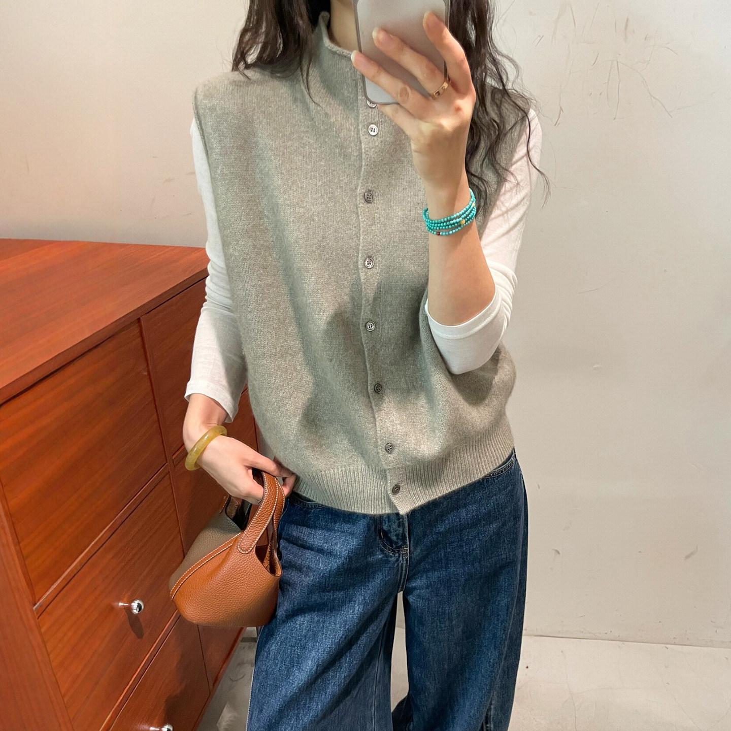 复古立领卷边羊绒针织马甲女欧货