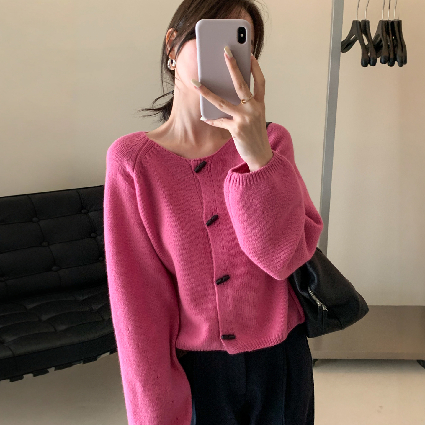 牛角扣细羊毛针织开衫女欧货外套
