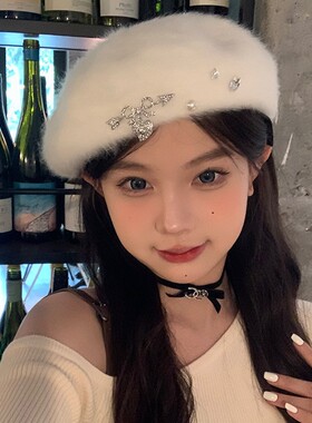 Vva Kataki千金大女主 原创白色贝雷帽丘比特爱心秋冬毛绒小显脸