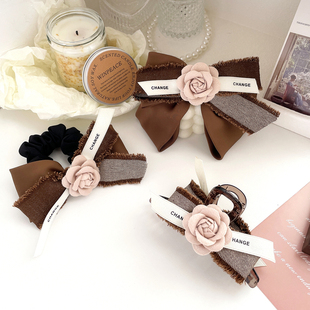 高级感山茶花发饰蝴蝶结复古棕色发夹发绳发圈抓夹后脑勺头饰发卡