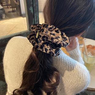 慵懒复古丝绒豹纹大肠发圈女秋冬发饰高级发扎丸子头发绳马尾头饰