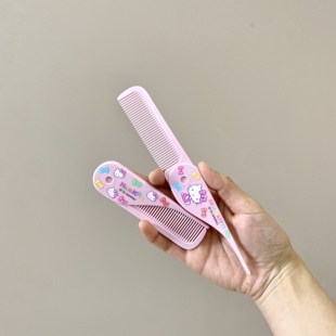 正版 HelloKitty折叠梳子女生外出随身刘海梳可爱卡通小号儿童便携