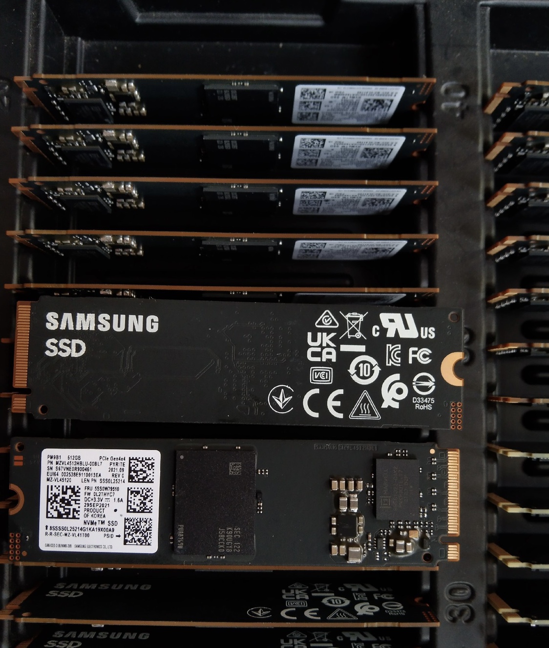 三星 pm9b1 512g ssd nvme pcie m.2固态硬盘 2280电脑拆机