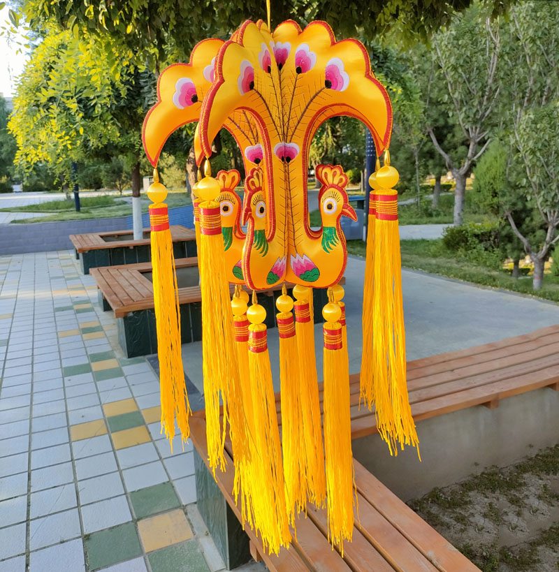 庆阳香包大号孔雀客厅布艺六面立体挂件室内装饰品喜庆刺绣花大红