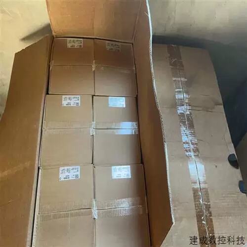 议价E5SME00-24S0电机KEB电机正品