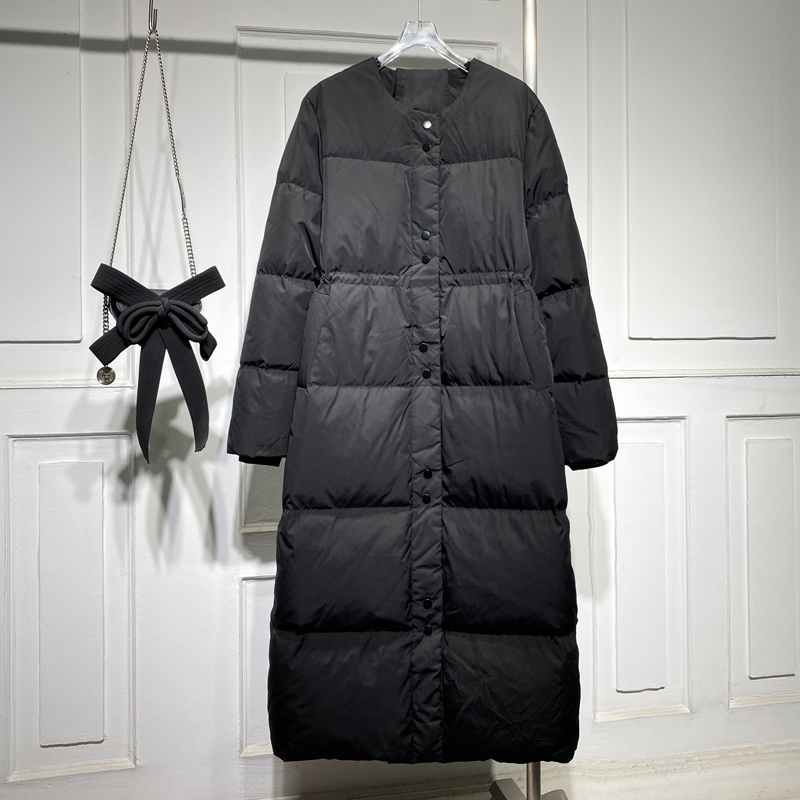时尚长款圆领显高显瘦羽绒服百搭